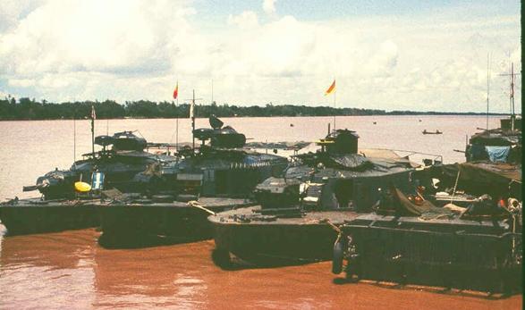 http://www.warboats.org/StonerBWN/The%20Brown%20Water%20Navy%20in%20Vietnam_Part%203_files/image034.jpg